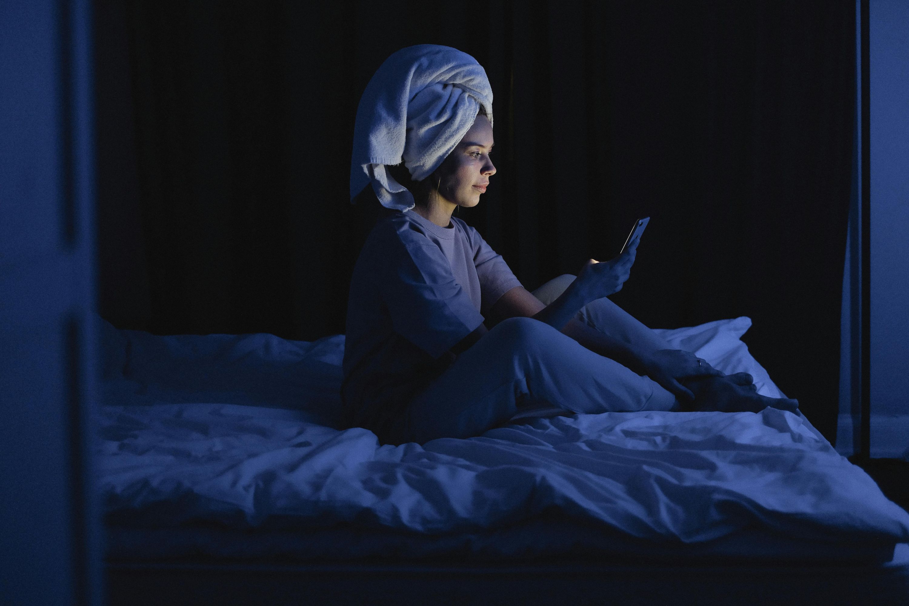 telephone bed